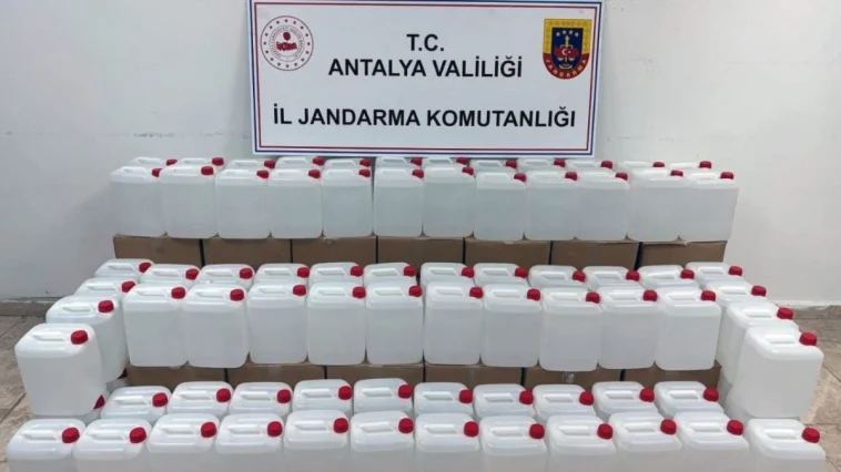 Jandarmadan kaçak alkol operasyonu