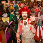 Kaleiçi sokaklarında büyüleyici kortej geçişi