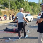 Kamyonete çarpan motosiklet sürücüsü hayatını kaybetti