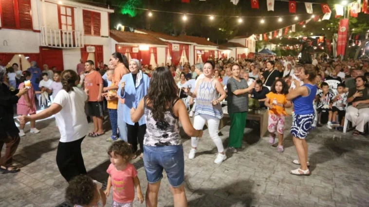 Kepez’in kültür festivalinde Aksaray rüzgârı