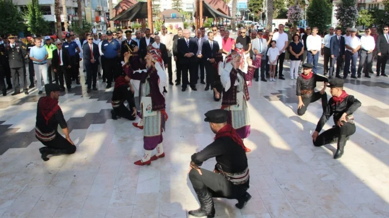 Kumluca'da 30 Ağustos coşkusu
