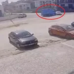 Manavgat'ta kargo aracıyla otomobil çarpıştı