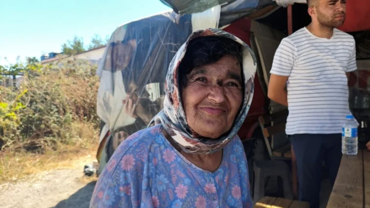 Otobüsten inmeyen kadın için şoförler seferber oldu