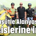 Paraşütle Alanyaspor tesislerine indi