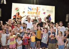 'Sahne Kepez' ile renklendi