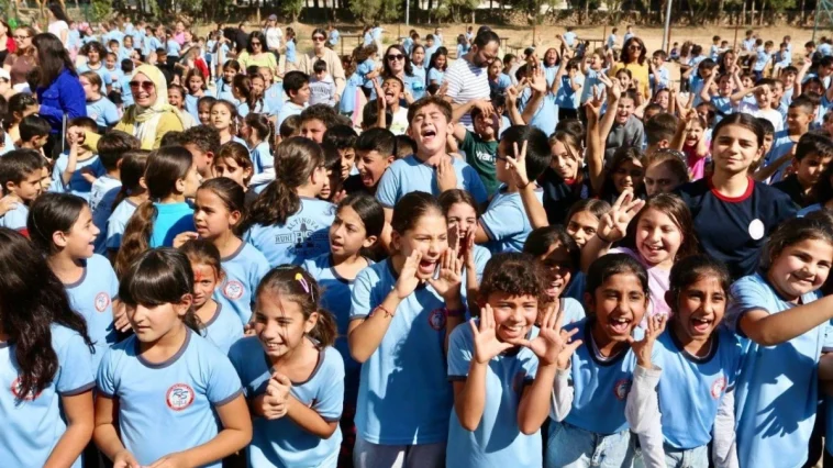 Sahne Kepez öğrencilerle buluştu