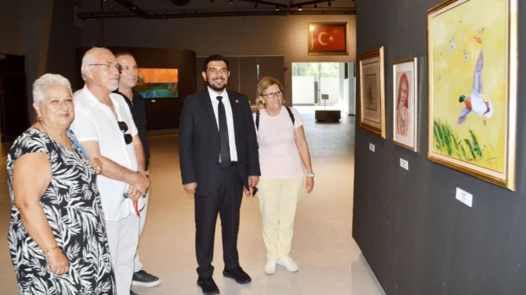 Sanatseverlerle buluşan sergi kapanışını yaptı