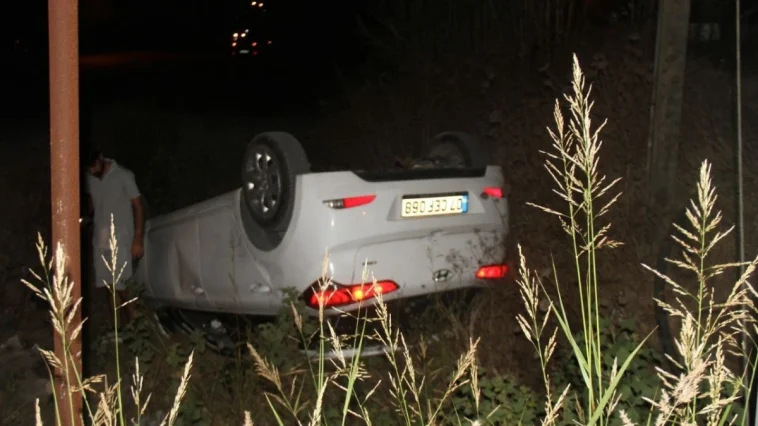 Takla atan araçtan burnu kanamadan çıktılar