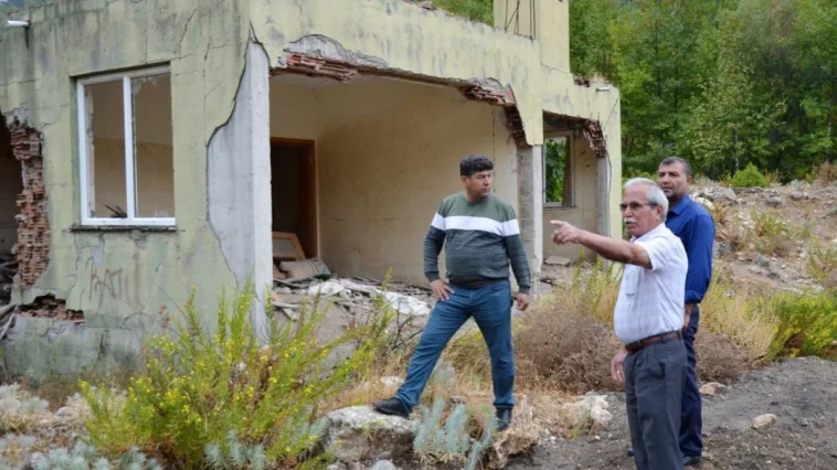 14 yıl önceki selin izleri hala duruyor, kayıp çift bulunamadı