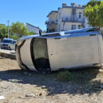 Manavgatta 2 otomobilin çarpıştığı kazada 3 kişi yaralandı