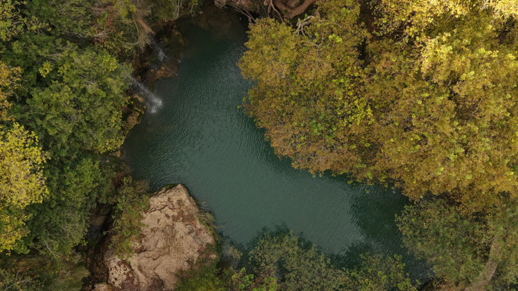 Kurşunlu Şelalesinde sonbahar