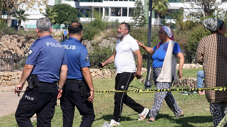 44 yaşındaki adam falezlerde ölü bulundu
