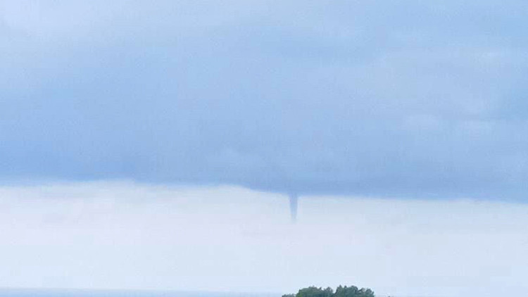 Alanya’da denizde hortum çıktı