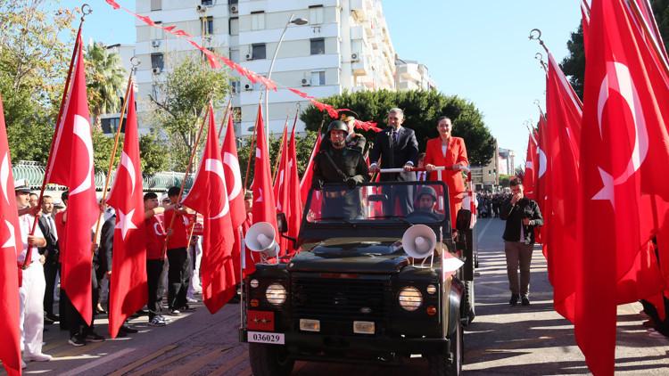 Antalyada Cumhuriyet coşkusu