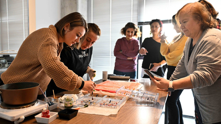 Muratpaşada kültür ve sanat kurslarına kayıtlar başladı