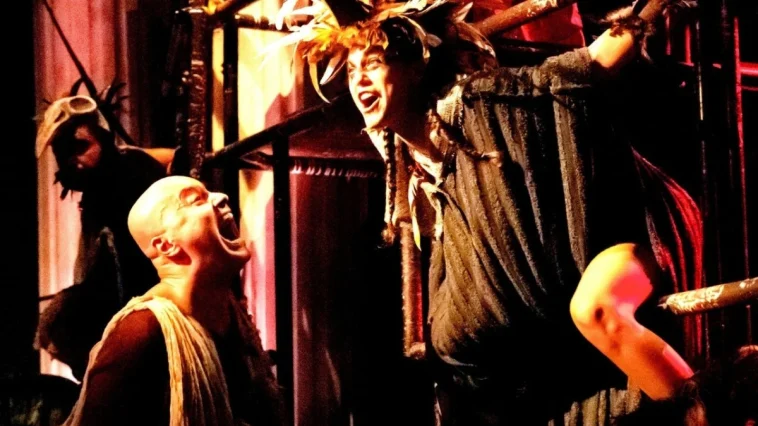 ADT yeni sezonu ‘Kuşlar’la açtı