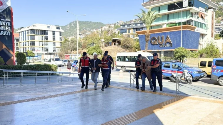 Alanya’da 24 milyonluk arsa dolandırıcılığı: 5 tutuklama