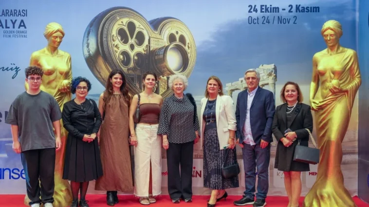 Altın Portakal’da ilk gün keşiflerle başladı