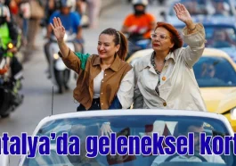 Antalya'da geleneksel kortej