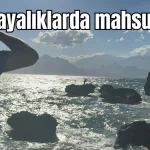 Antalya'da kayalıklarda mahsur kaldı