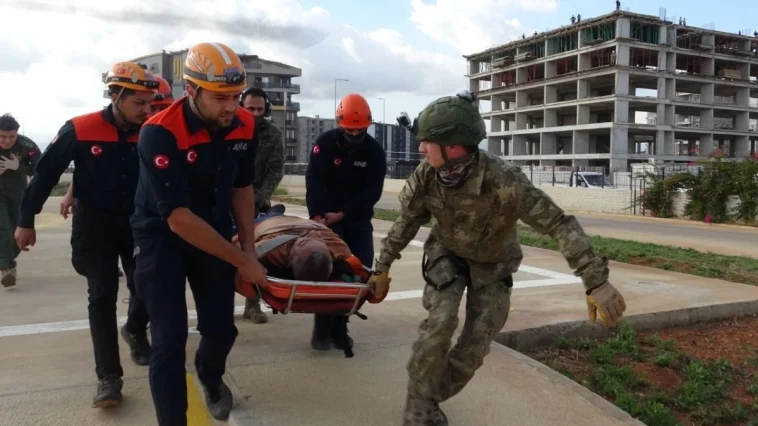 Antalya’da zirve yürüyüşü ölümle bitti