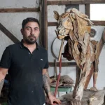 Antalyalı marangoz Zeus'u ölümsüzleştirdi