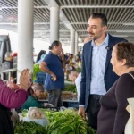 Başkan Vekili Çiçek, esnaf ve vatandaşlarla buluştu