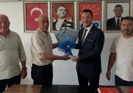 CHP Serik'te Turhat göreve başladı