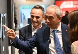 Cumhuriyet’in 102. yılına özel sergi Kepez’de