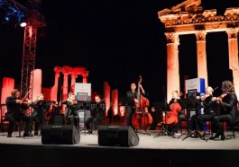 Görkemli Aspendos'ta görkemli dans gösterisi