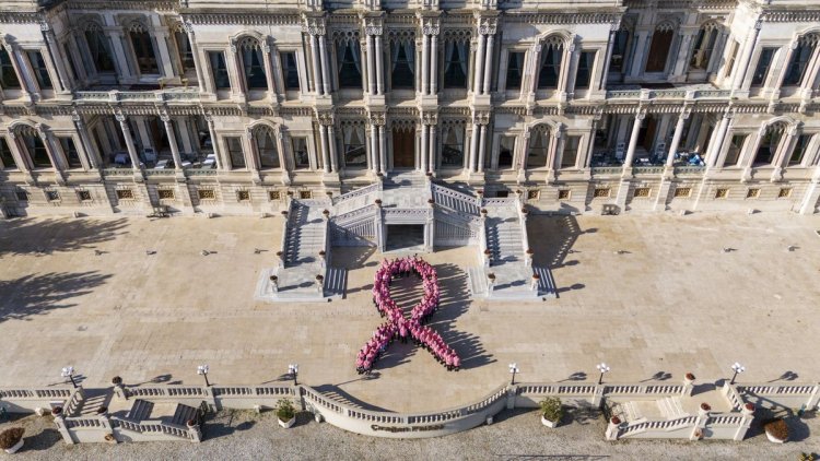ÇIRAĞAN PALACE KEMPİNSKİ İSTANBUL VE MEMEDER MEME KANSERİ FARKINDALIĞI İÇİN 11. YILINDA EL ELE