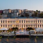 FOUR SEASONS HOTEL BOSPHORUS VE FOUR SEASONS HOTEL SULTANAHMET,TÜRKİYE’NİN EN İYİ 10 OTELİ ARASINDA