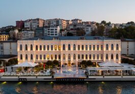 FOUR SEASONS HOTEL BOSPHORUS VE FOUR SEASONS HOTEL SULTANAHMET,TÜRKİYE’NİN EN İYİ 10 OTELİ ARASINDA