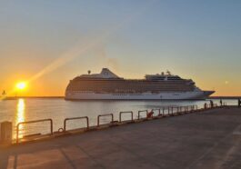 QTERMINALS ANTALYA, İKİ DEV KRUVAZİYER GEMİSİNİ AĞIRLADI