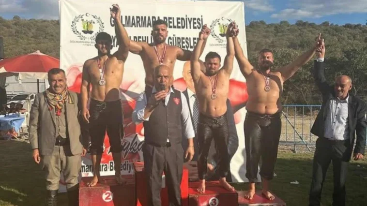 Kemer Belediyesi güreşçisinden kürsü başarısı