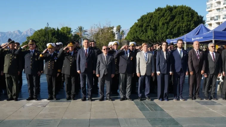 Kıbrıs’ın kurtuluşu Antalya’da kutlandı