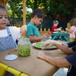 Konyaaltılı minikler zeytin işlemeyi öğrendi