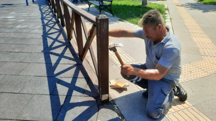 Konyaaltı'nda parklar yenileniyor