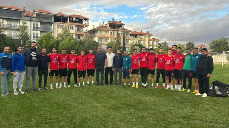 Korkuteli Belediyespor sezonun ilk antrenmanına çıktı
