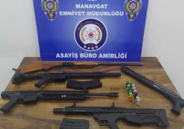 Manavgat'ta 19 adrese eş zamanlı baskın: 6 gözaltı