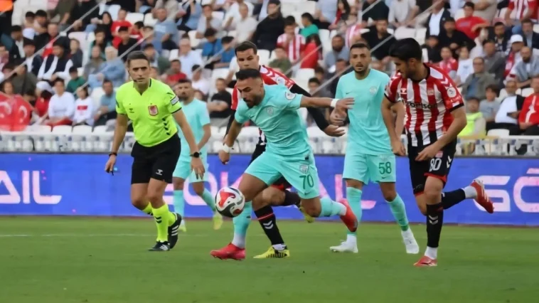 Serikspor Sivasspor'dan da puan aldı 0-0