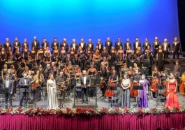 Sezonun ilk prömiyeri Yevgeni Onegin