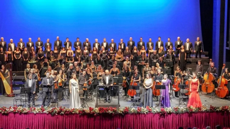 Sezonun ilk prömiyeri Yevgeni Onegin