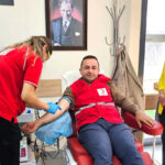 Başkan Güngörden Türk Kızılay kan bağış birimine ziyaret