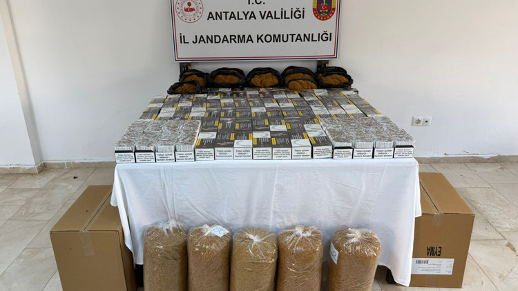 Kaçak tütün ve makaron baskını