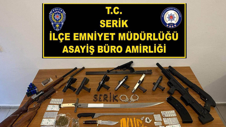 Serikte silah ve uyuşturucu operasyonu