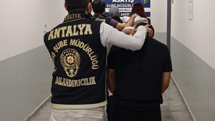 Tapu dolandırıcılığına 3 tutuklama