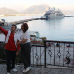 Fransız turistler, lüks yolcu gemisi ile Alanyaya geldi