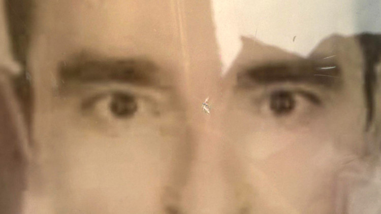 Arkadaşını tuvalette ölü buldu