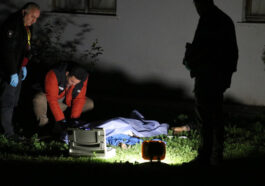 8inci kattan düşüp öldü, evdeki eşine ölüm haberini polis verdi